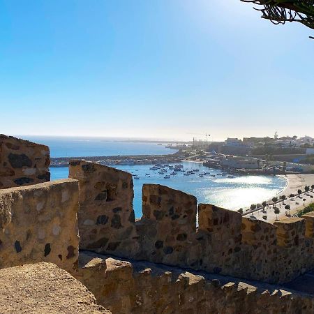 Beach & Castle - Sines Apartment Bagian luar foto